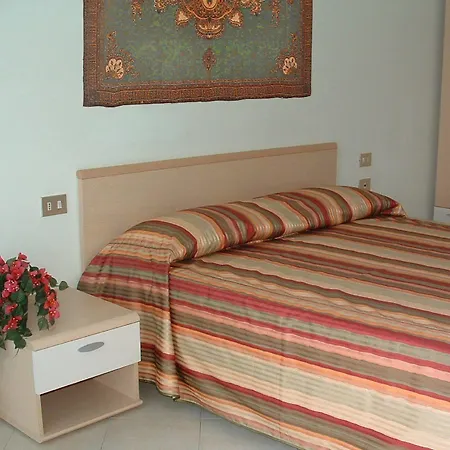 Tre Ponti Hotel apartamentowy Verbania
